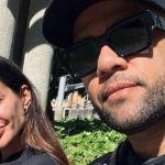 Esposa de Dani Alves fala sobre acusação de estupro: 'Creio na inocência dele'