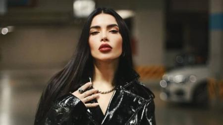 Dania Mendez é modelo e influenciadora digital