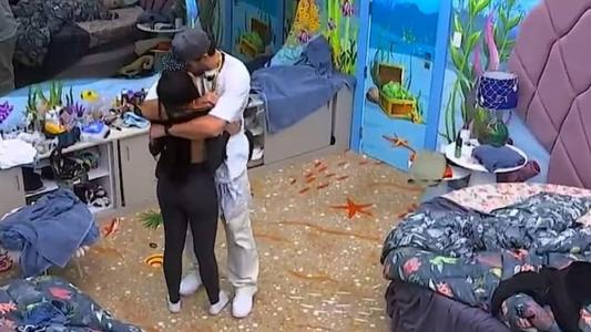 Dania tentou se desvencilhar do lutador