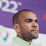 Daniel Alves poderá contratar psicólogo para examinar suposta vítima de estupro