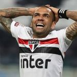 Caso Daniel Alves: Pumas pede indenização de R$ 25 milhões ao jogador
