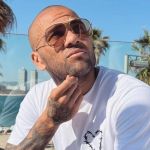 Daniel Alves teria agarrado e batido em mulher que o acusa de estupro
