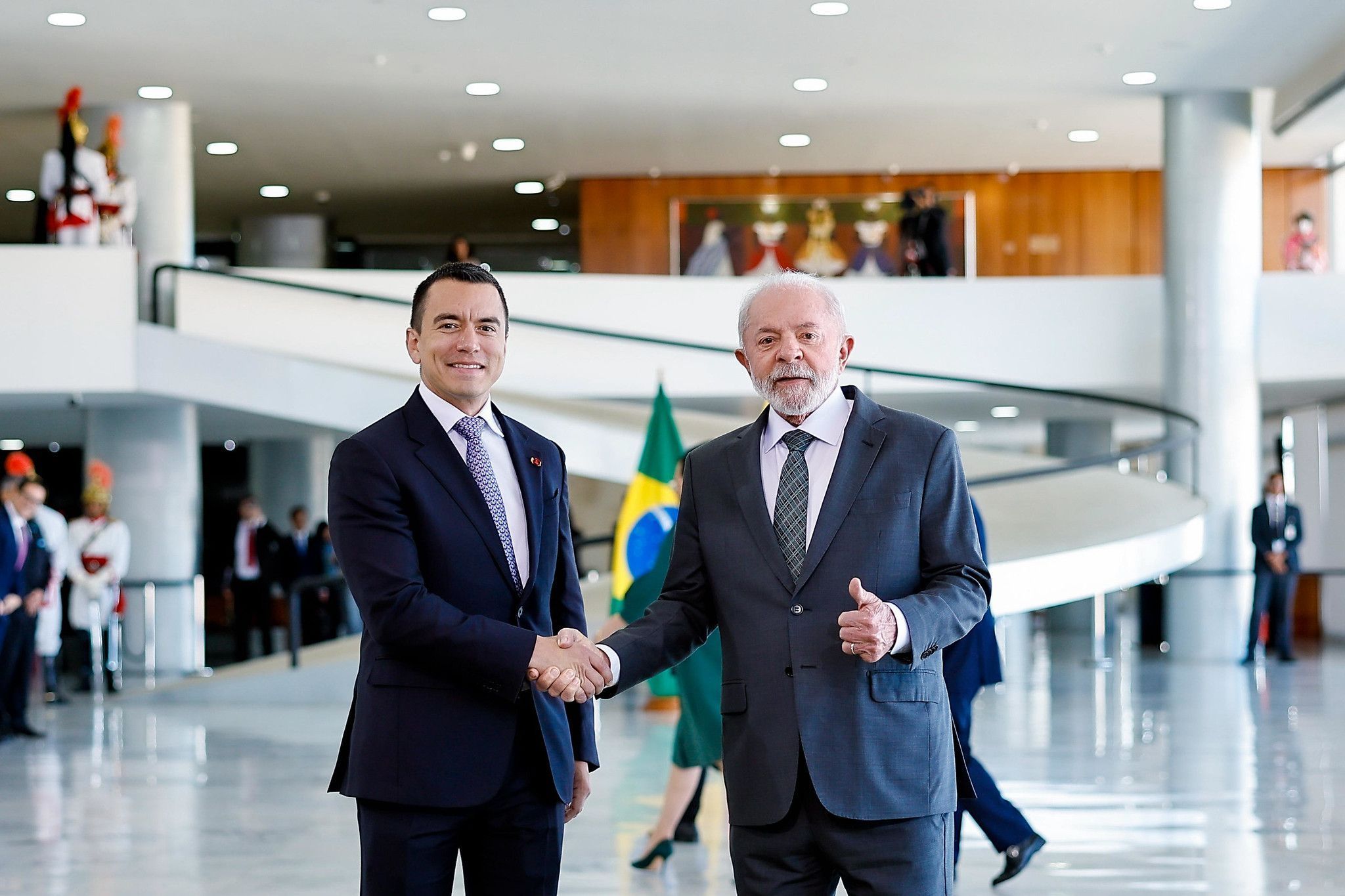 Sem citar tarifaço, Lula diz que é preciso 'firmeza' para defender independência