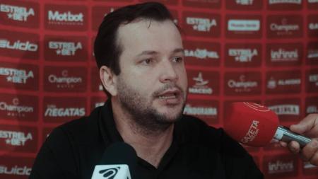 Daniel Paulista, técnico do CRB