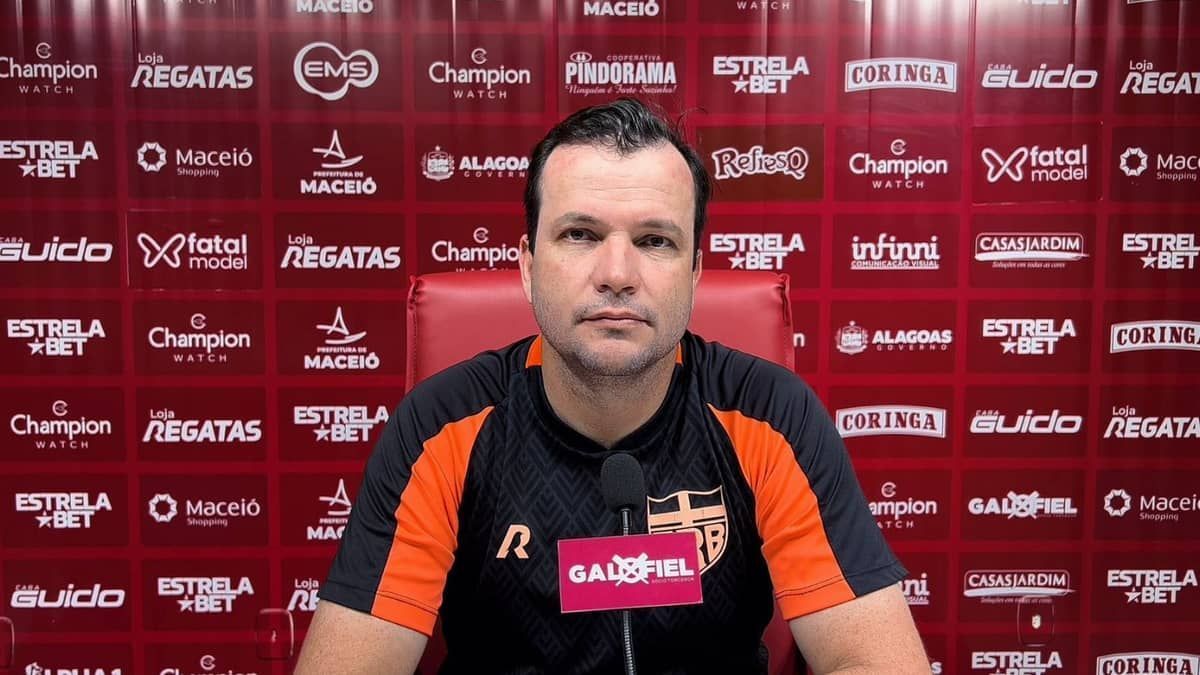 Após receber sondagem, Daniel Paulista revela conversa para renovar com o CRB