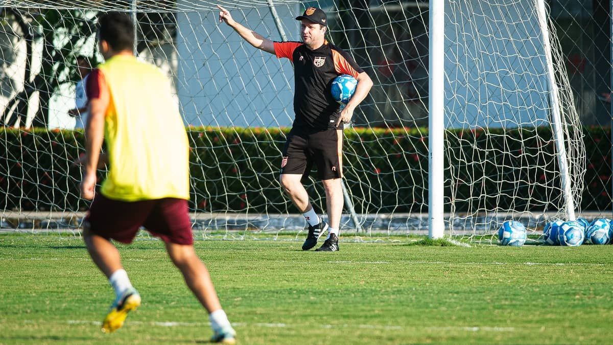CRB precisa de reta final avassaladora por acesso à Série A; veja as contas