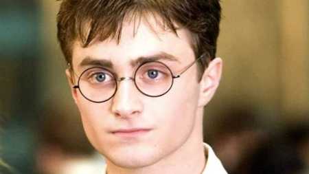 Daniel Radcliffe no papel de Harry Potter