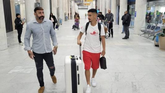 Danielzinho chegou ao Rio de Janeiro para reforçar o Fluminense