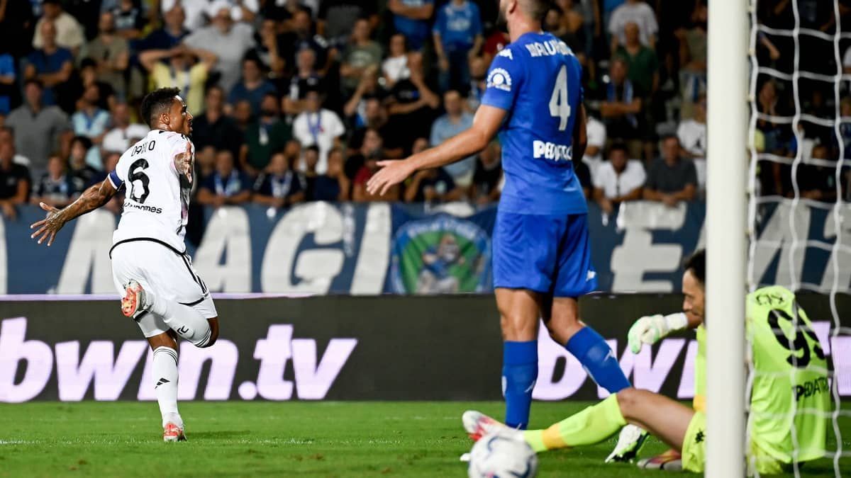 Italiano: Juventus bate Empoli com gol de Danilo