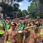 Carnaval: bloco Daquele Jeito enche a rua da Bahia, em BH, com pagodão baiano