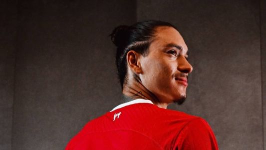 Darwin Nuñez vai usar a camisa 9 do Liverpool
