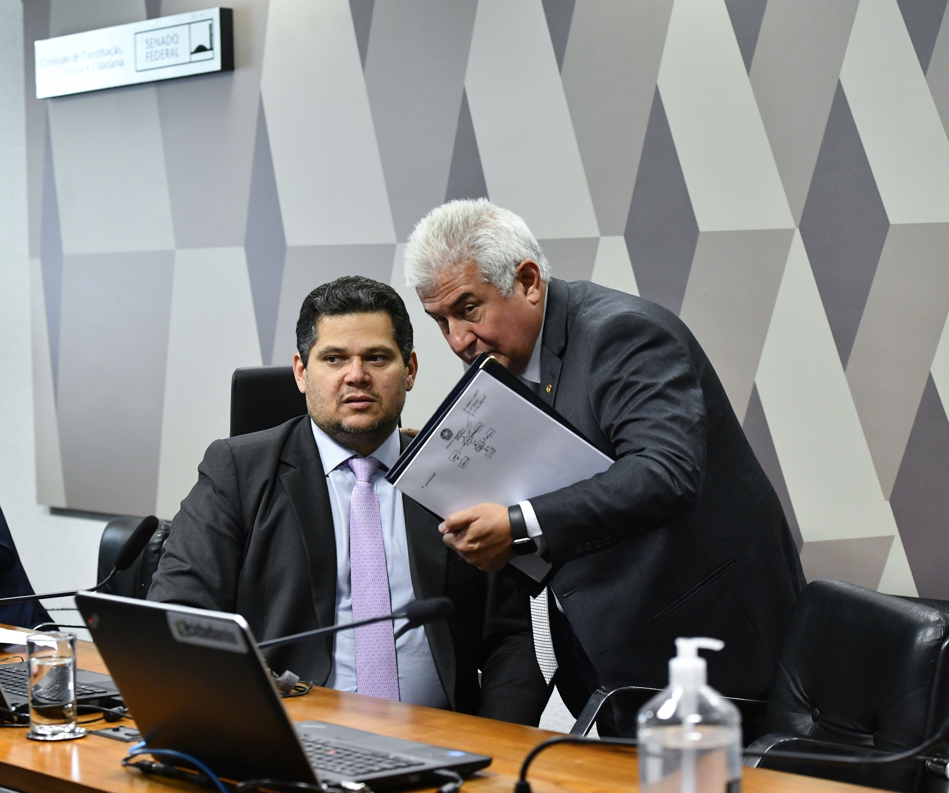 Marcos Pontes teme que favorito para presidir o Senado barre impeachment de ministros do STF