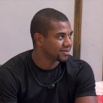 Davi do BBB 24 confunde Tony Ramos com Ayrton Senna: 'Era uma máquina'