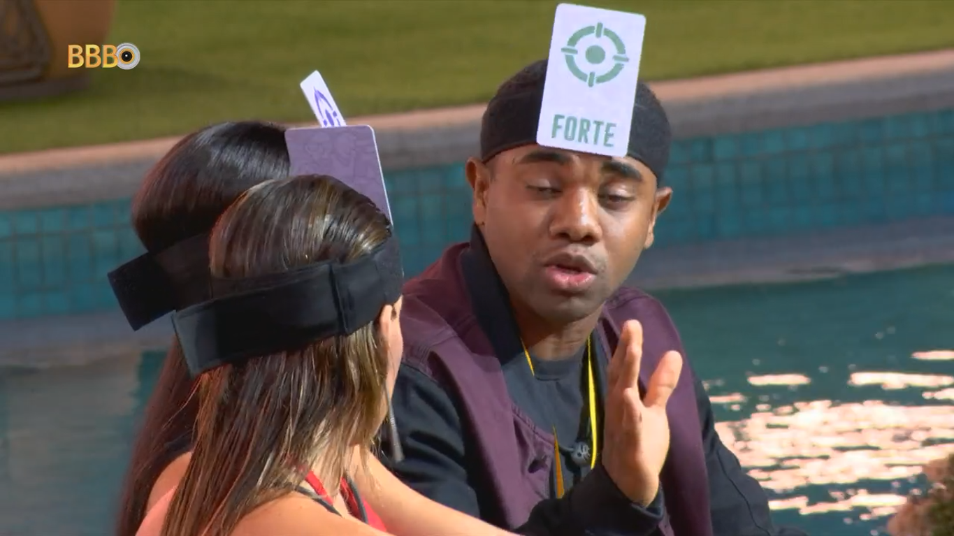 Davi dá placa negativa para Beatriz no Sincerão e eles discutem ao vivo no BBB 24