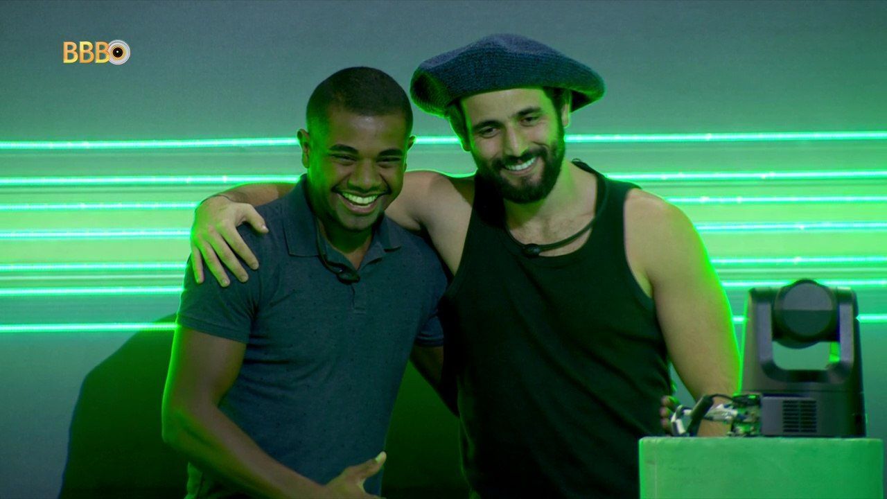 Davi e Matteus protagonizam disputa pelo prêmio do BBB 24, mostra enquete