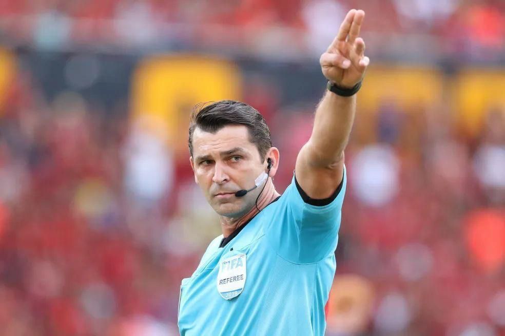 Flamengo dispara contra árbitro Wagner Reway: 'Mais um erro grave e absurdo'