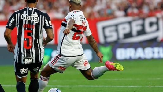 David finaliza em duelo entre São Paulo e Atlético, no Morumbi, pelo Brasileirão