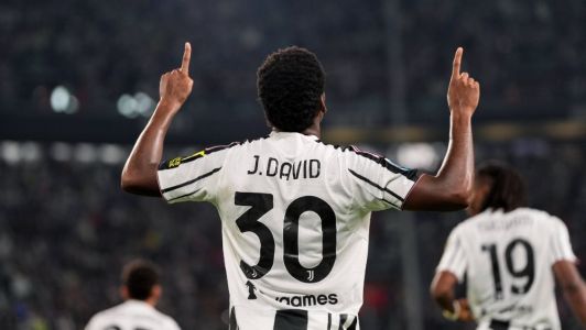 Jonathan David, da Juventus, comemora gol no Campeonato Italiano