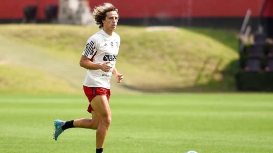 David Luiz trabalhou com o grupo do Flamengo nesta terça, no Ninho do Urubu