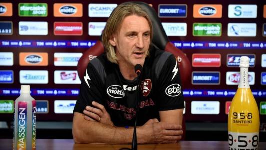 Davide Nicola foi demitido e recontratado dois dias depois pelo Salernitana