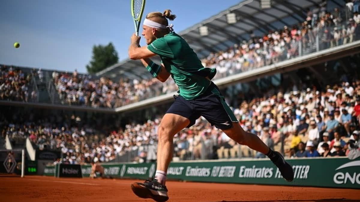Davidovich elimina mais um tenista francês em Roland Garros