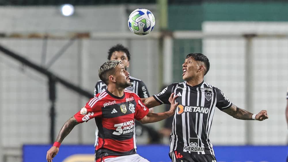 Flamengo x Atlético: CBF altera horário do jogo pelo Brasileiro