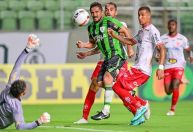 América: Aloísio marca dois e garante vitória do Coelho sobre o Villa Nova