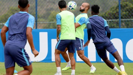 De olho no Fluminense, o Bahia encerrou a preparação nesta sexta-feira (23)