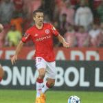 De Pena, do Inter, afirma que empate com o Nacional foi especial: 'Time da minha vida'