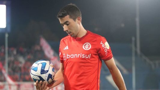 De Pena passa a ser dúvida para enfrentar o Vasco neste domingo (11)