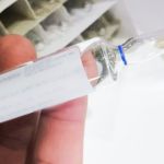 Brasil recebe 2,5 mil doses de antídoto contra intoxicação por metanol