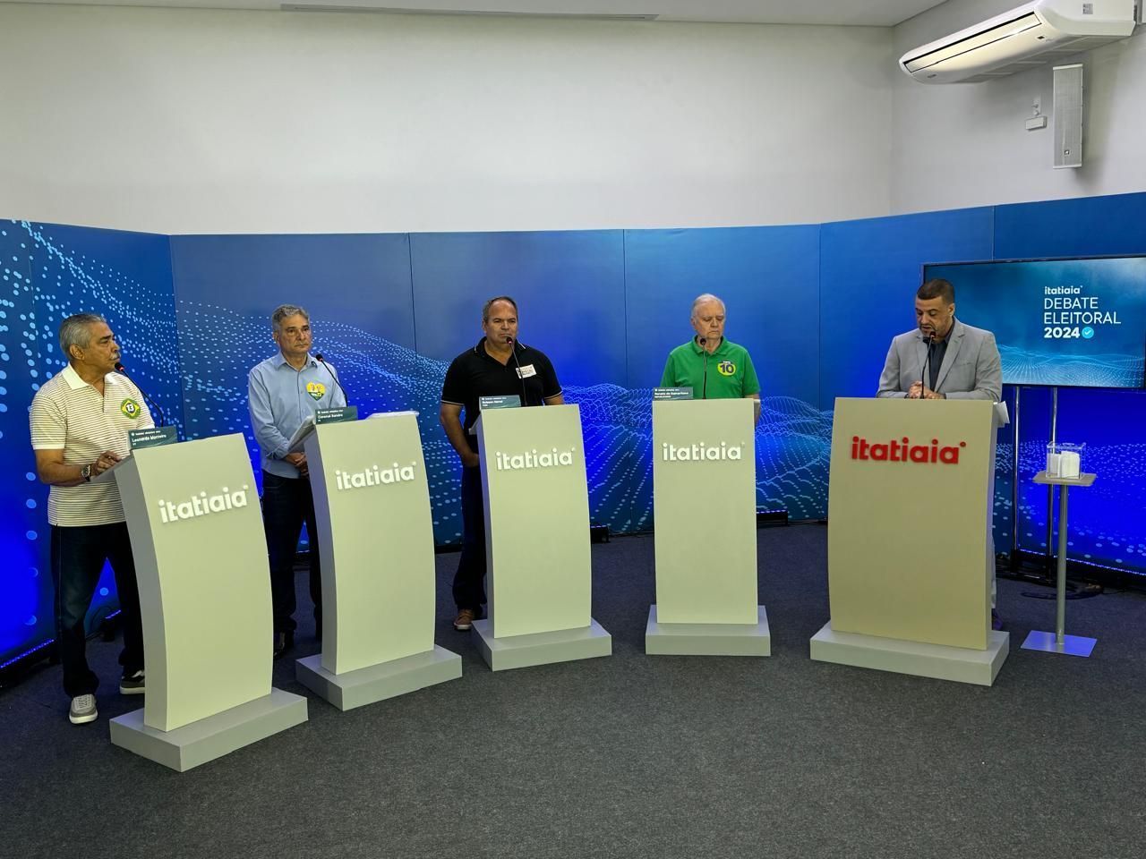 Debate em Governador Valadares tem troca de acusações sobre antigos casos de corrupção