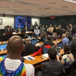 Votação sobre proibição de casamento homoafetivo é adiada