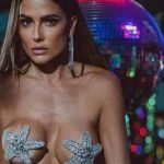 Deborah Secco revela ter doença que causa queda de cabelos 