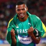 Atleta brasileiro toma decisão após polêmica com uniforme para Olimpíada
