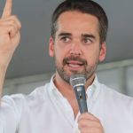 Decisão contra Eduardo Leite no PSDB explicita novo racha no partido, que pode perder Raquel Lyra