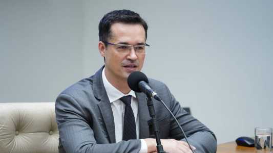 Decisão do TSE sobre perda do mandato de Deltan foi tomada no mês passado