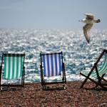 Adeus às cadeiras de praia de alumínio: o modelo mais moderno e confortável para o verão de 2026