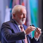 Lula revoga decretos assinados por Mourão no último dia do governo Bolsonaro