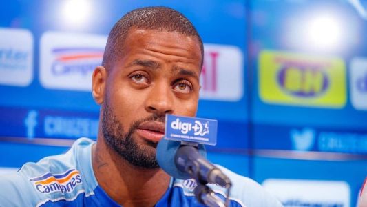 Dedé, ex-Cruzeiro, se aposentou do futebol nesta terça (4)