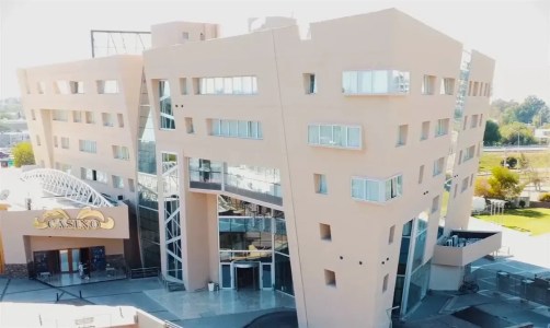 Del Bono Park, hotel 5 estrelas de San Juan, na Argentina, decidiu interromper suas atividades