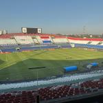 Lateral da Seleção Brasileira 'disseca' palco de jogo do Cruzeiro na Sul-Americana