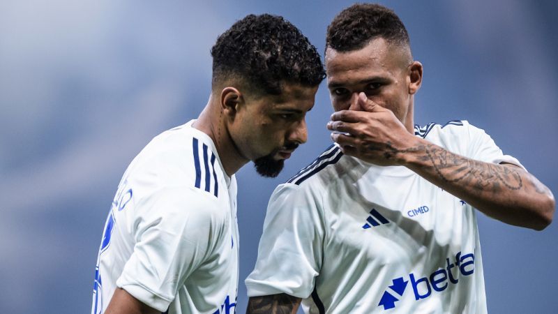 Zaga com Zé Ivaldo e João Marcelo torna Cruzeiro mais seguro; veja números