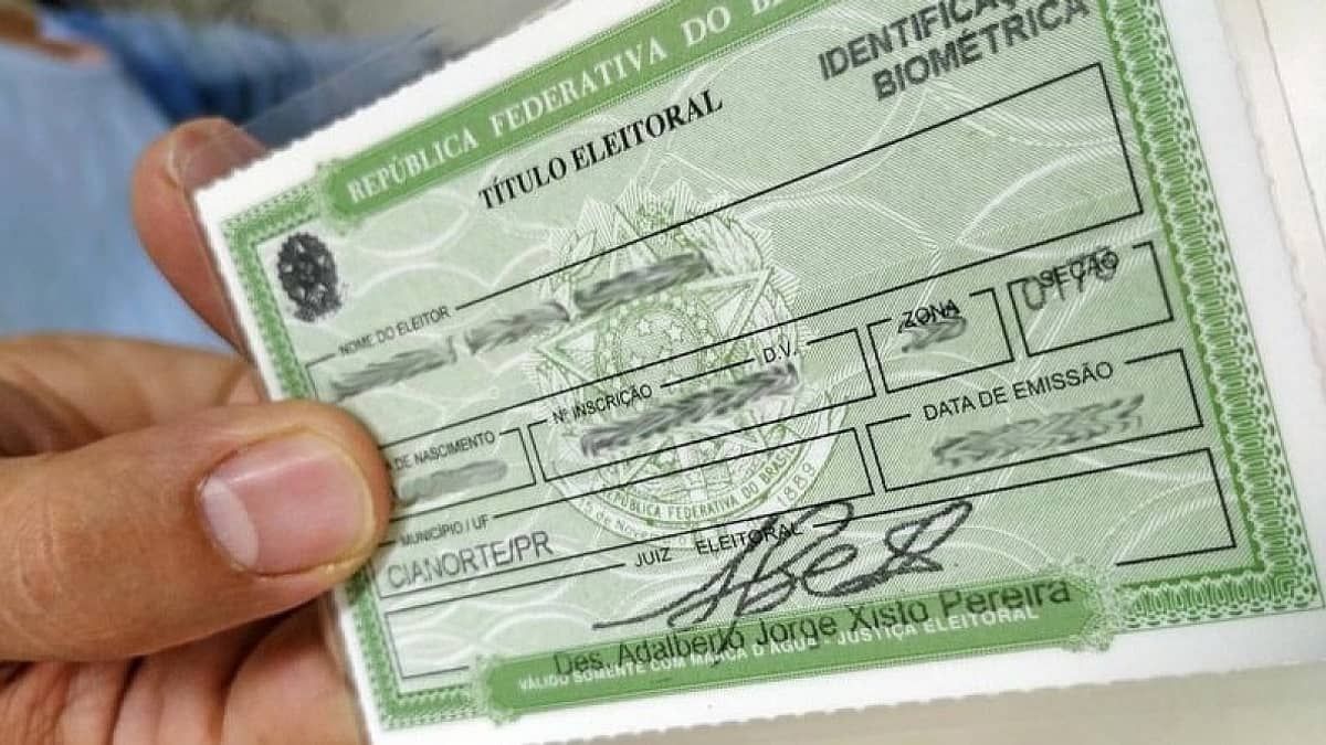 Eleitores que não justificaram voto vão ser multados e podem até perder título; saiba as consequências