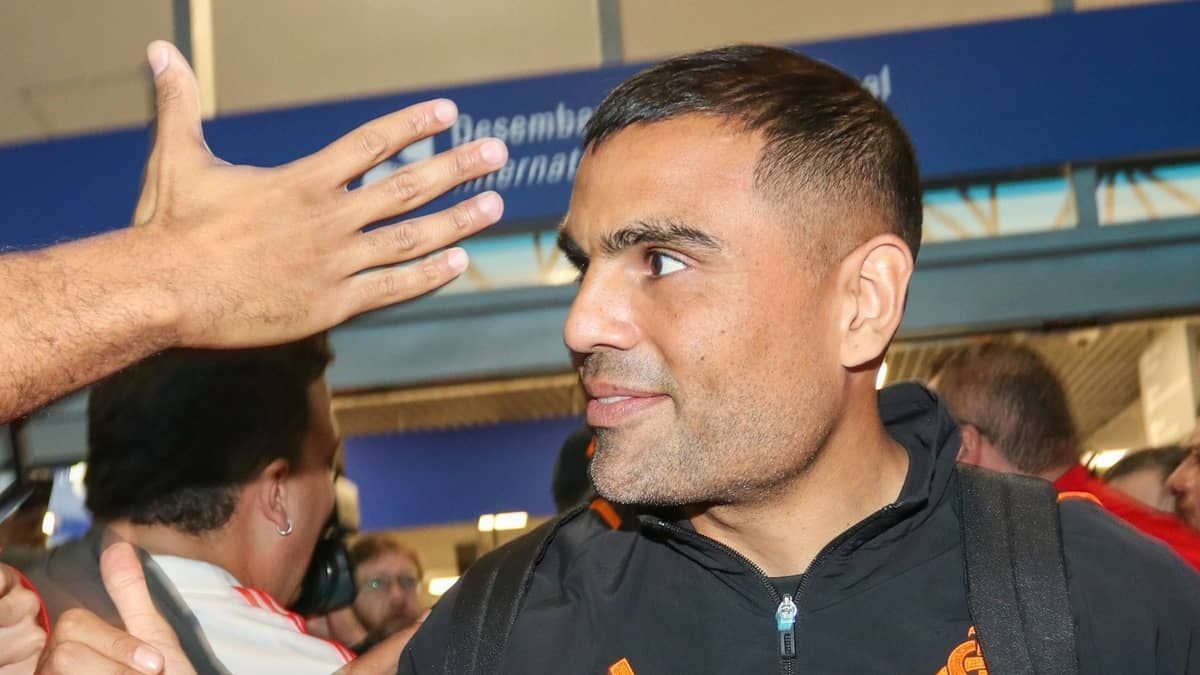 Atraso em desembarque prejudica preparação do Inter para enfrentar Flamengo
