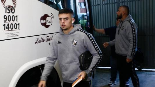 Delegação do Vasco no Couto Pereira