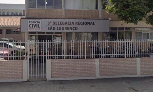 Foto mostra fachada da Delegacia Regional de São Lourenço, no Sul de Minas