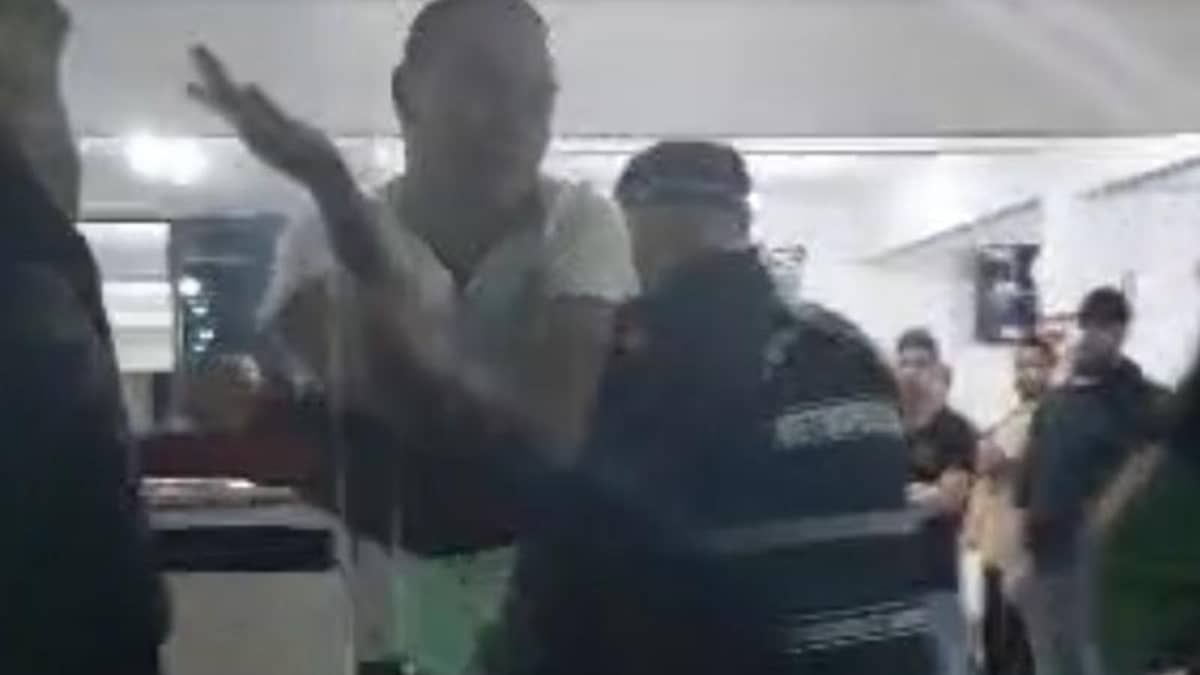 Delegado é detido por brigar com guarda após namorada bater o carro
