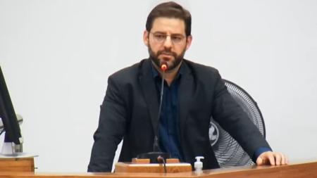 Delegado Henrique César Falleiros, afastado da chefia da Delegacia Regional de Curvelo após denúncias