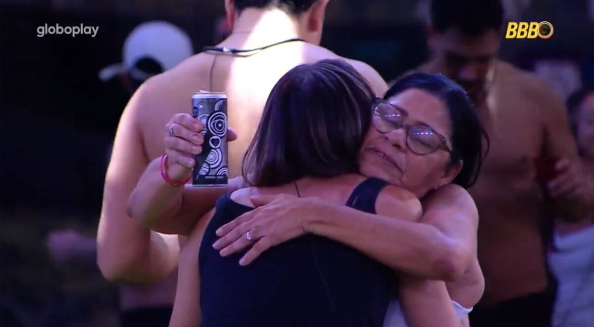 Renata e dona Delma esquecem rivalidade e selam paz no BBB 25